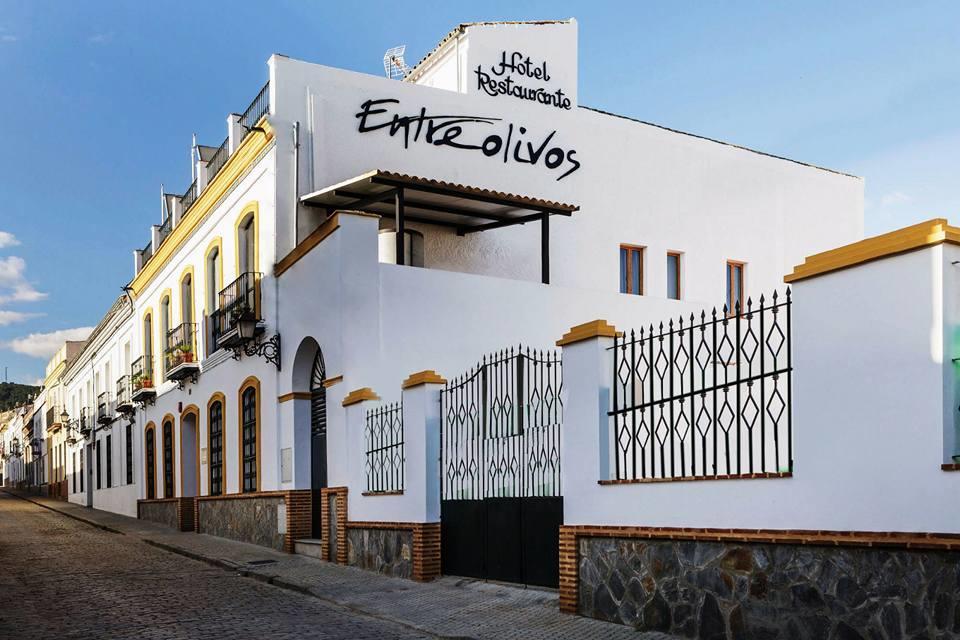 Hotel Entreolivos El Pedroso Exterior foto